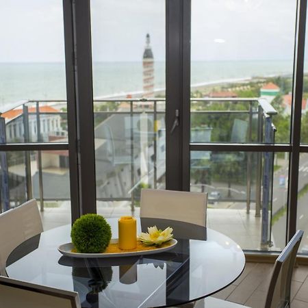 Lux Apartment Batumi Exterior photo
