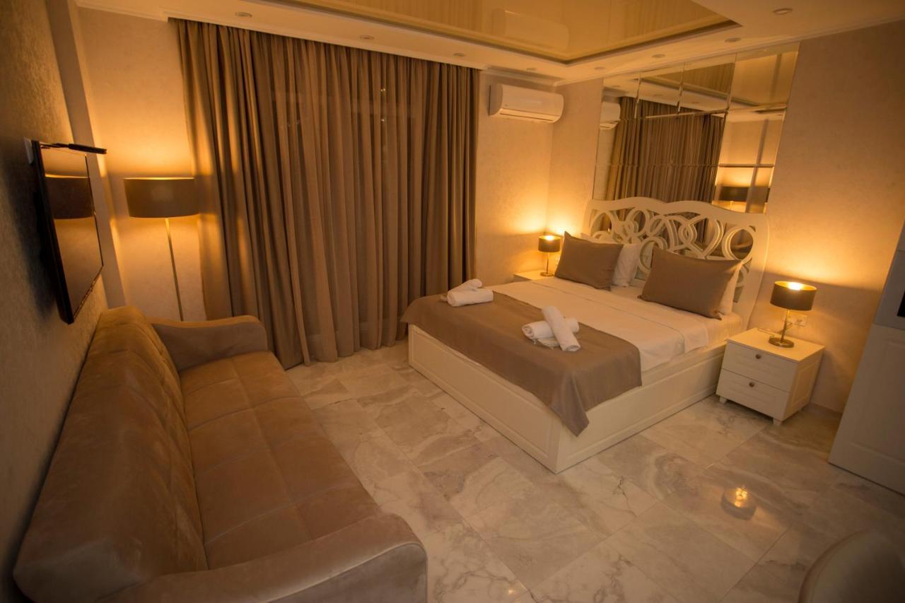 Lux Apartment Batumi Exterior photo