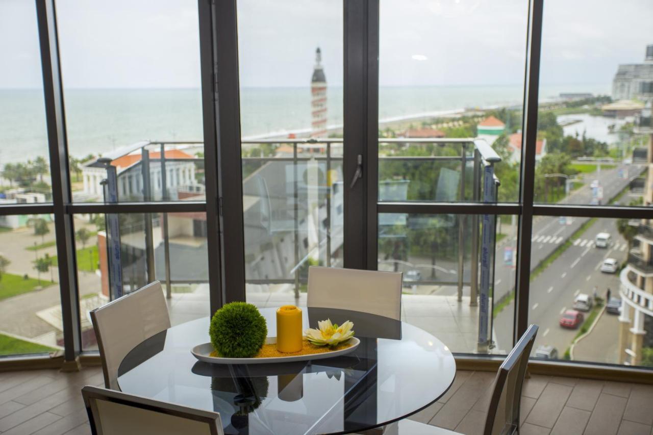 Lux Apartment Batumi Exterior photo