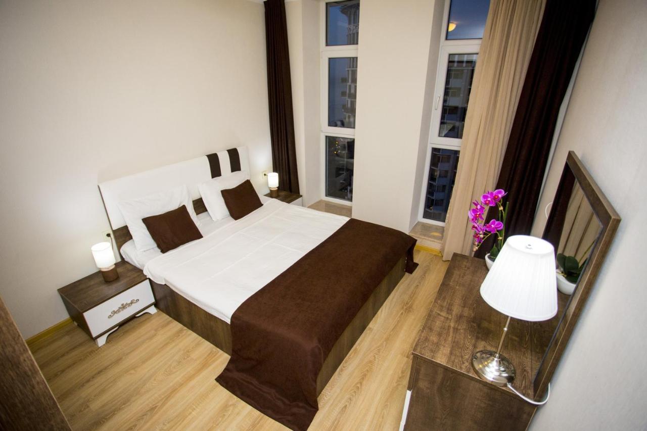 Lux Apartment Batumi Exterior photo