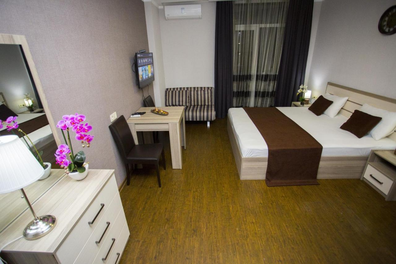Lux Apartment Batumi Exterior photo