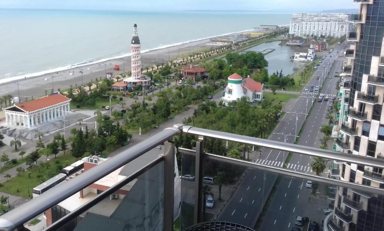 Lux Apartment Batumi Exterior photo