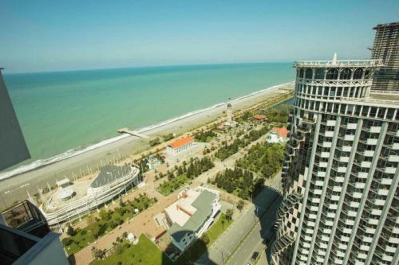 Lux Apartment Batumi Exterior photo